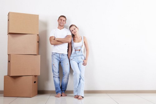 Moving van service for homes and flats in Sands End