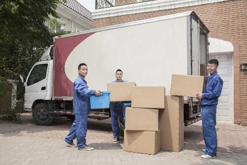 Removals van service for homes and flats in Sands End