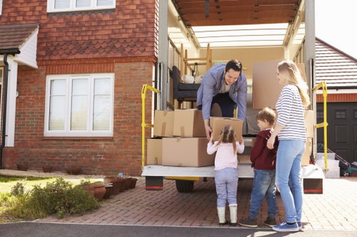 Packing and loading service for a flat move in Sands End
